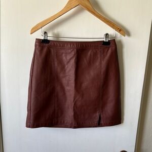 Abercrombie & Fitch “leather” skirt M